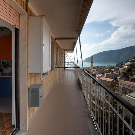 239 - Casa Del Sole Vista Mare Moneglia - 5Minuti A Piedi Dal Mare - Parcheggio Privato Apartamento Exterior foto