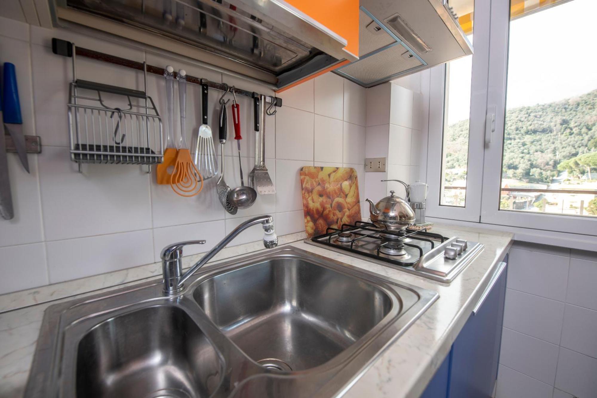 239 - Casa Del Sole Vista Mare Moneglia - 5Minuti A Piedi Dal Mare - Parcheggio Privato Apartamento Exterior foto